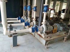 清水(shui)離心泵使(shǐ)用現場